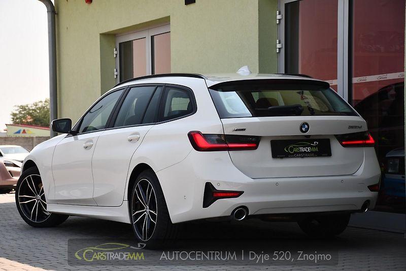 BMW Řada 3 320D xDrive 2xALU 1M ČR - fotka 3 z 54