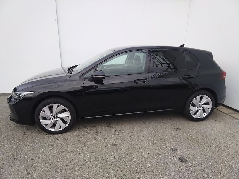 Volkswagen Golf People 1,5 eTSI 85 kW 7DSG mHE - fotka 3 z 27