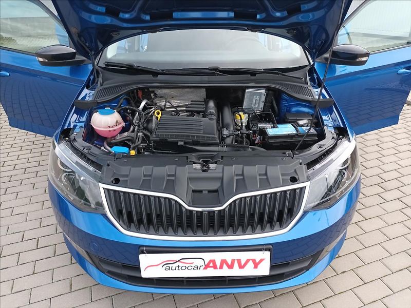 Škoda Fabia 1,2 TSI,66KW,TEMPOMAT,DIGIKLIM - fotka 24 z 35
