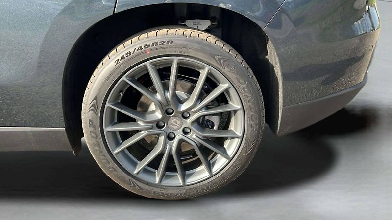 Leapmotor C10 (2025) Design 81,9 kWh AWD/172078 - fotka 33 z 40