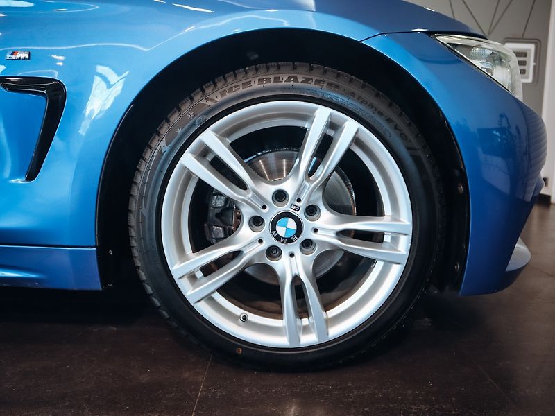 BMW Řada 4 420d xDrive M-Paket ACC - fotka 27 z 27