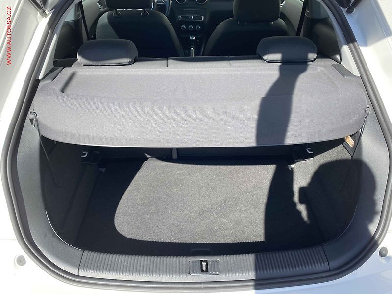 Audi A1 (2018) 1.0 TSi, 1.maj, +ALU - fotka 7 z 15