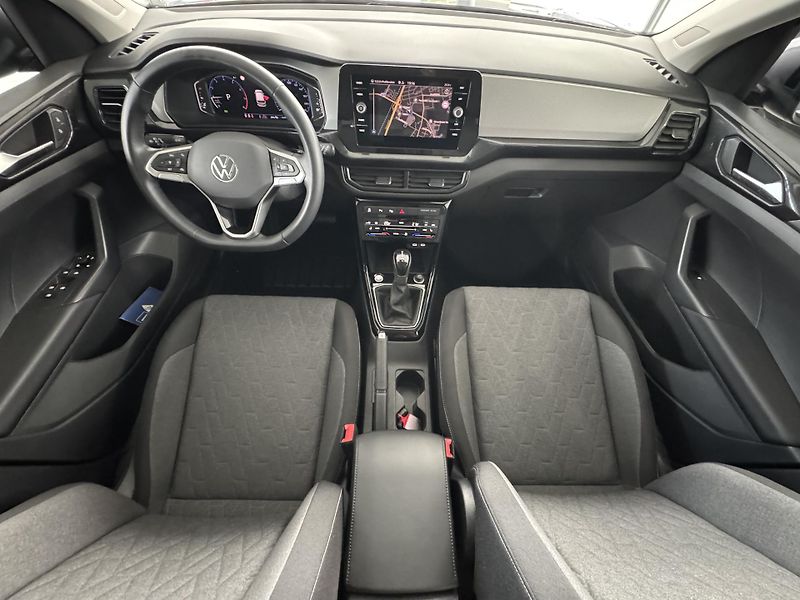 Volkswagen T-Cross (2025) 1,0TSi DSG IQ.LIGHT TAŽNÉ NAVI - fotka 11 z 32