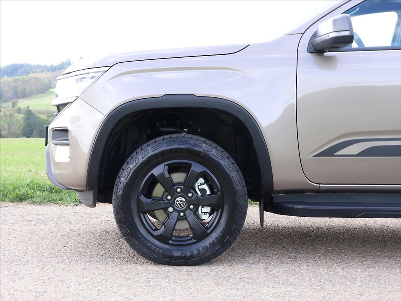 Volkswagen Amarok 3,0 TDi PanAmericana 10AUT 4x4 - fotka 33 z 40
