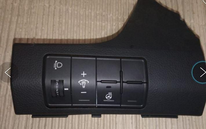 Hyundai i30 panel osvětlení, vyhř. volantu - fotka 1 z 1