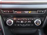 Mazda 3 (2015) 2.0 i, AC, xenon, navi - náhled 15