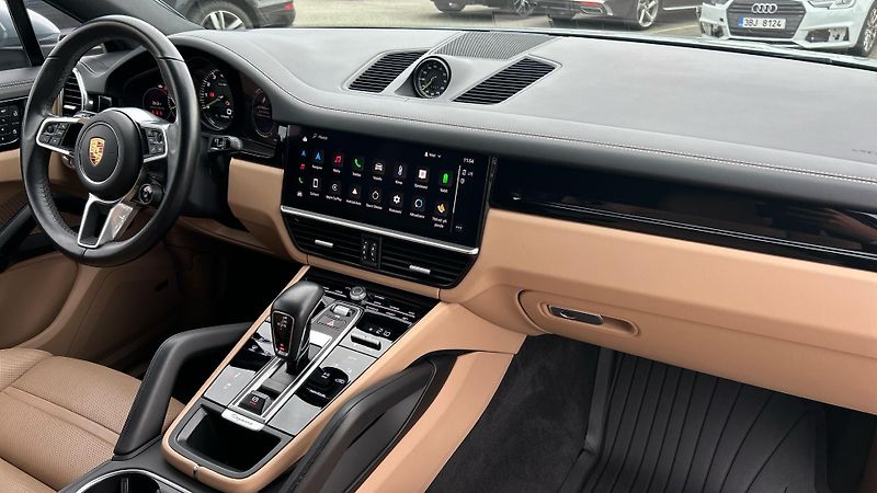 Porsche Cayenne E-Hybrid Coupe - fotka 22 z 30