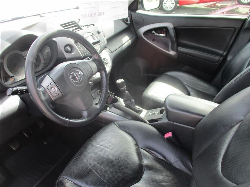 Toyota RAV4 2,2 D, 4x4, aut klima,kamera, - fotka 17 z 34