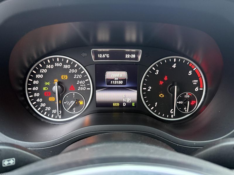 Mercedes-Benz Třídy B 220 CDI 125kW - fotka 13 z 22