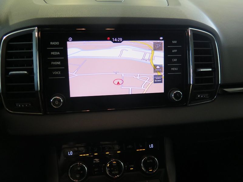 Škoda Karoq (2019) 1.5TSI,klima,navi,výhřev,Style - fotka 10 z 29