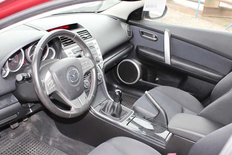 Mazda 6 (2008) 2,0DI KLIMA TEMPOMAT EL.OKNA - fotka 9 z 21