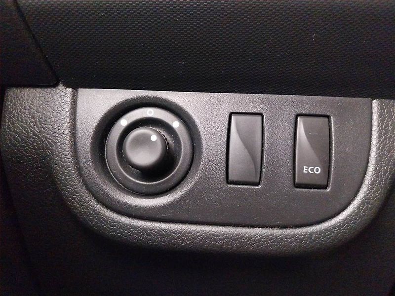 Dacia Sandero (2013) 1.5 dCi, Tempomat - fotka 16 z 17