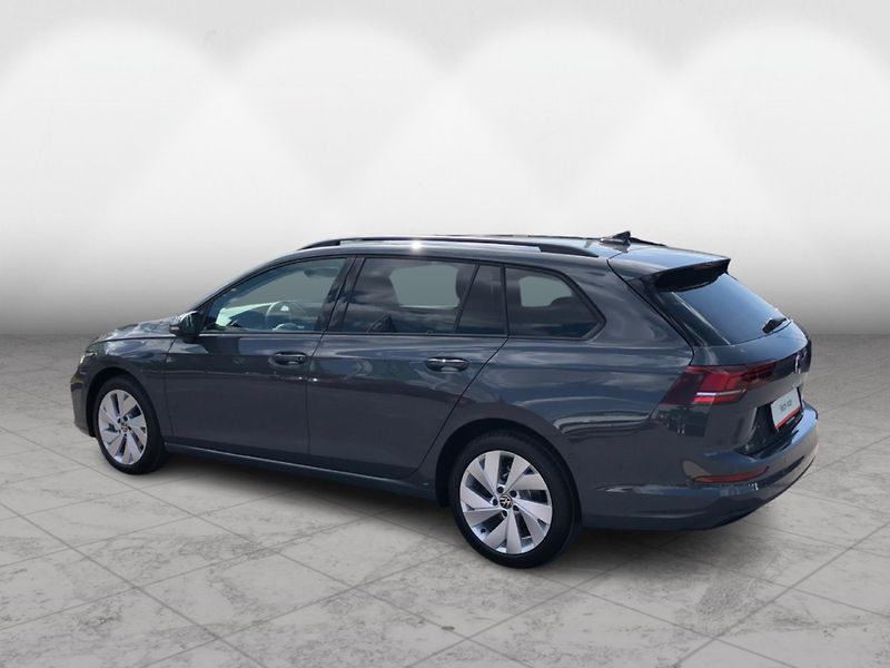 Volkswagen Golf Variant People 1,5 eTSI 7DSG m - fotka 7 z 29