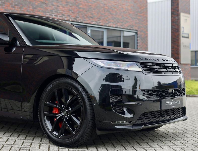 Land Rover Range Rover Sport (2022) 3.0 V6 ehybrid - fotka 5 z 45