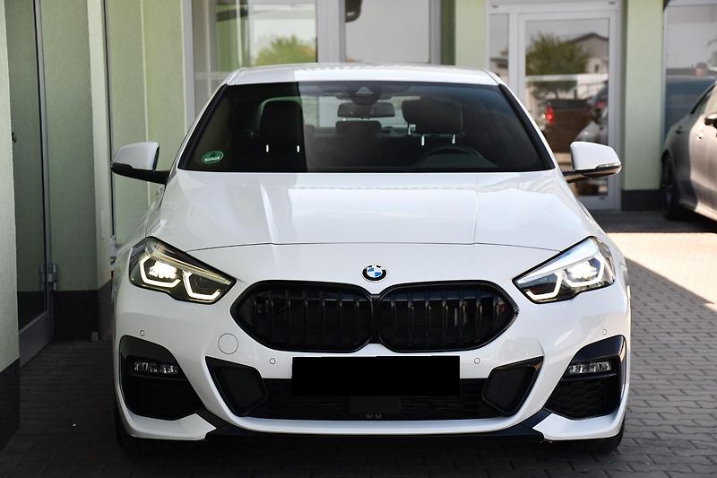 BMW Řada 2 218d M-SPORT 1M ČR - fotka 9 z 40