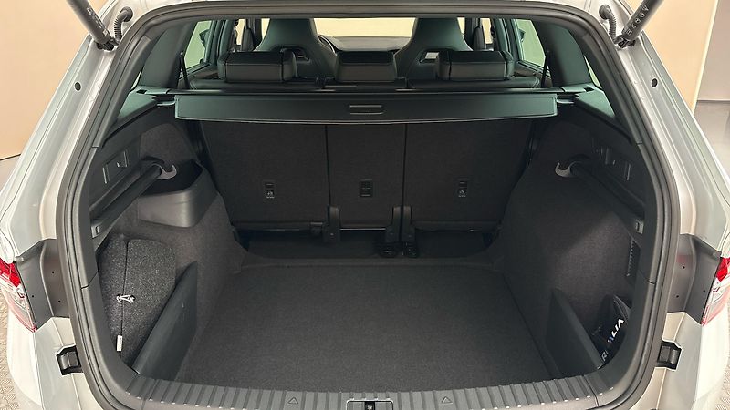 Škoda Kodiaq 2.0 TDI DSG 4x4 Sportline - fotka 17 z 29