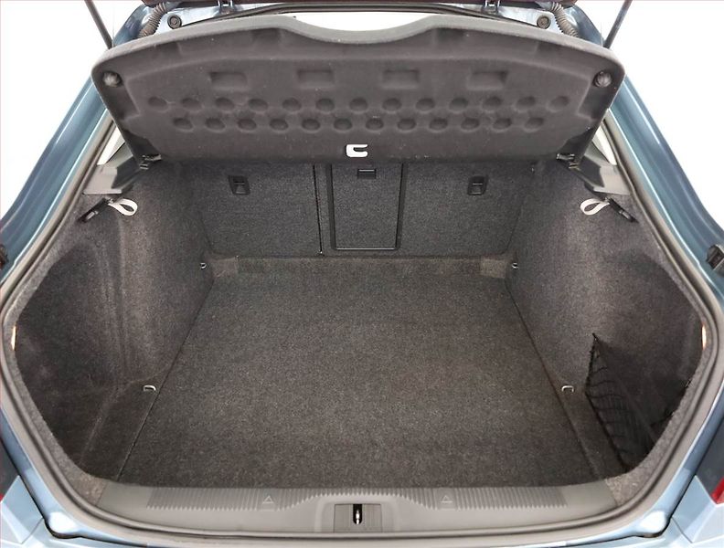 Škoda Octavia (2011) Elegance 1.8 TSI, Serv.kniha - fotka 16 z 17