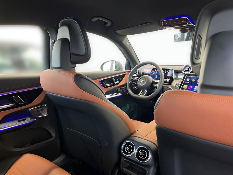 Mercedes-Benz GLC Coupé 300 d 4MATIC kupé AMG St - fotka 21 z 21