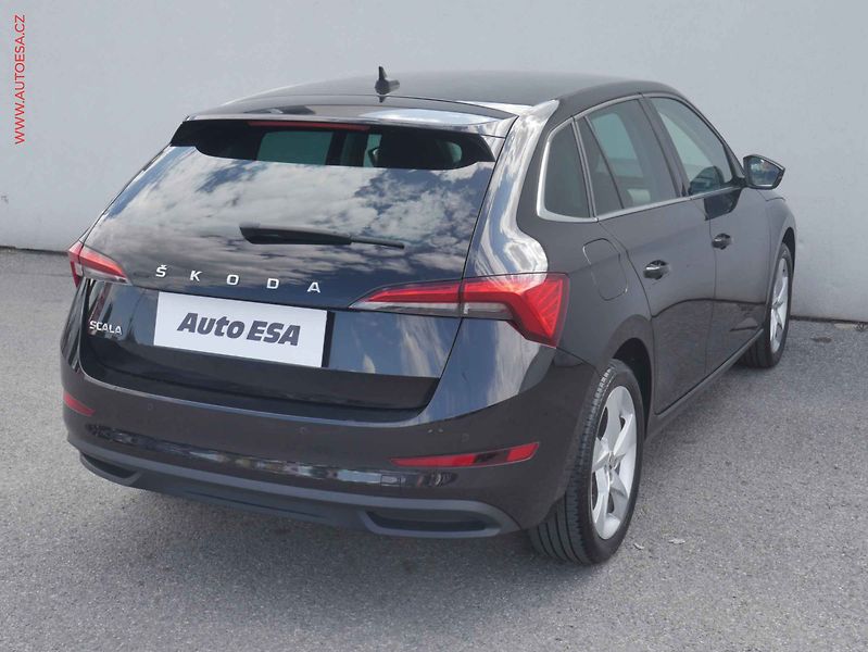 Škoda Scala (2020) 1.0TSi, ČR, Style, LED - fotka 4 z 16