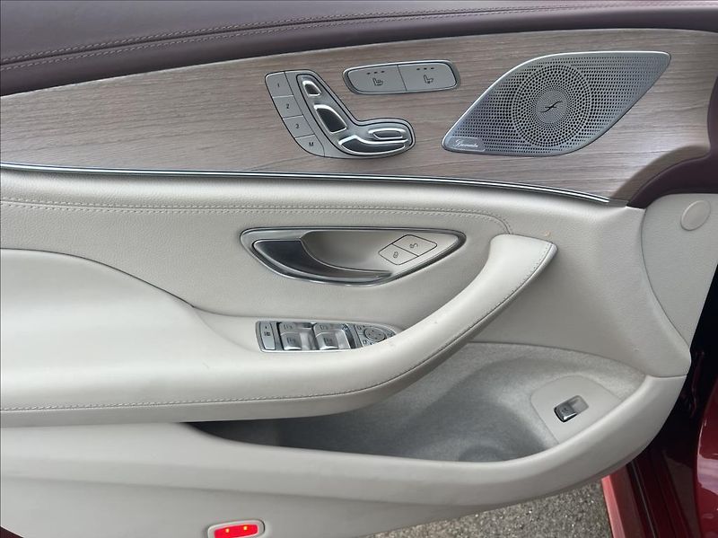Mercedes-Benz CLS 400d 4M,Designo,HUD,ACC,1.Maj - fotka 12 z 35