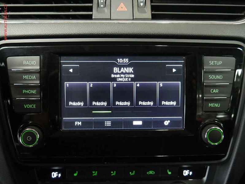 Škoda Octavia (2015) 2.0 TDi 4x4, ČR, DSG, bixen - fotka 15 z 20
