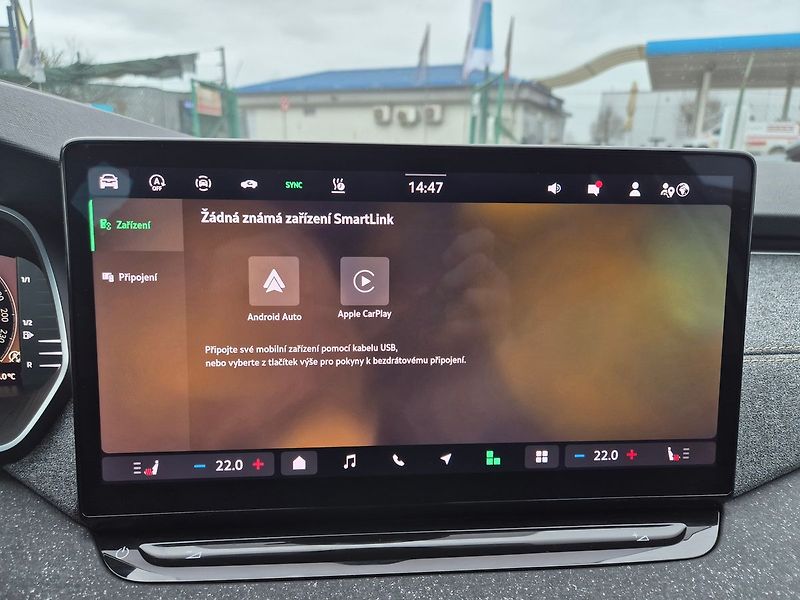 Škoda Octavia Combi 2,0 TDI Top Selection, w - fotka 28 z 29