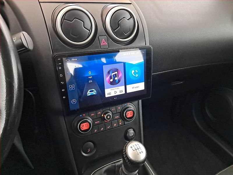 Nissan Qashqai (2009) 2.0, Serv.kniha, Tempomat - fotka 12 z 19
