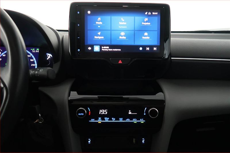 Toyota Yaris Cross (2022) 1.5 VVT-iE - fotka 12 z 17