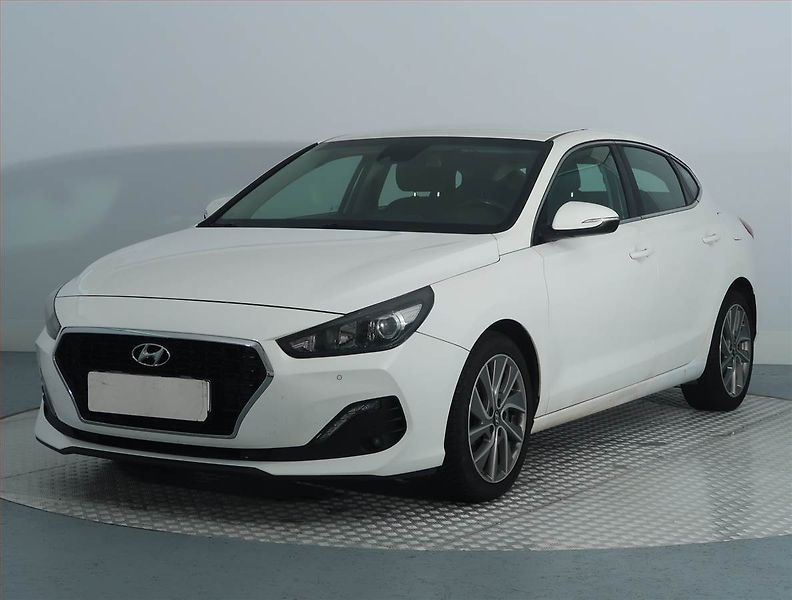 Hyundai i30 (2018) Style 1.4 T-GDI, Automat - fotka 2 z 17