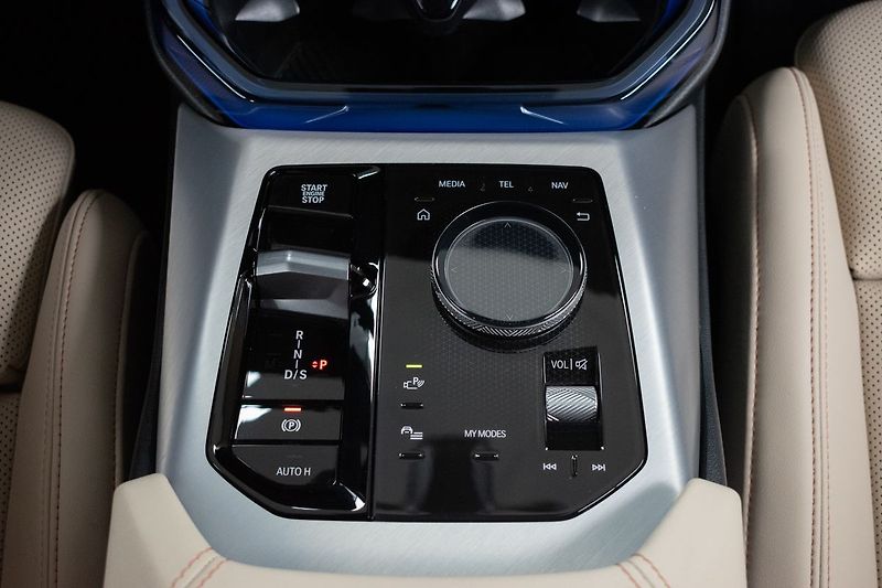 BMW X3 xDrive20d ///MSPORT*ZÁRUKA*1.M - fotka 28 z 51