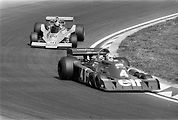 Největší úspěch v seriálu MS F1 si Patrick Depailler s šestikolkou Tyrrell P34.