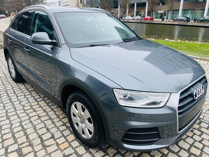 Audi Q3 1.4TFSI MAN SERVISKA TAŽNÉ - fotka 9 z 39