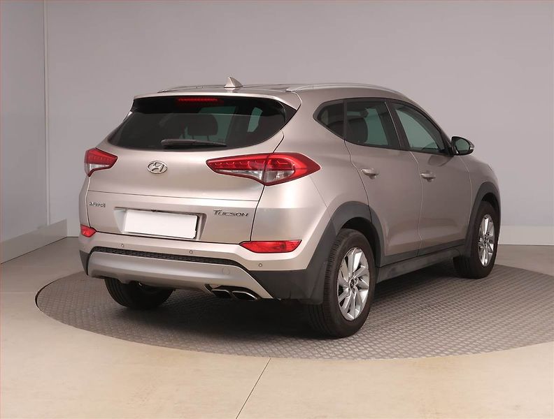 Hyundai Tucson (2017) 1.6 T-GDI, Serv.kniha, Navi - fotka 5 z 15