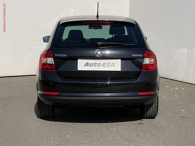 Škoda Rapid (2015) 1.2 TSi, Edition, +kola - fotka 5 z 17