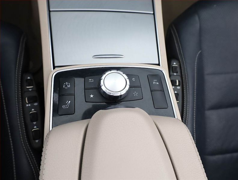 Mercedes-Benz Třídy E (2014) E 250 BlueTEC, Automat, Kůže - fotka 13 z 22