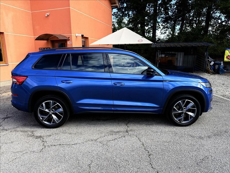 Škoda Kodiaq 2,0 TDi SPORT Line - fotka 5 z 34