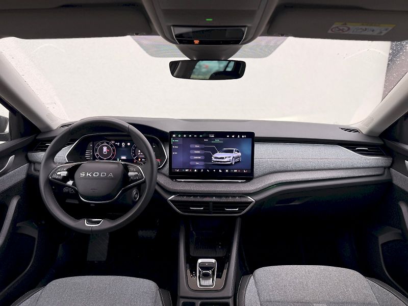 Škoda Octavia (2025) OCT.COMBI TOP SELECTION 1,5 TS - fotka 5 z 25