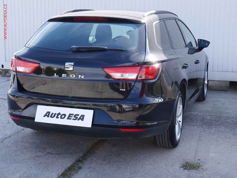 Seat Leon (2014) 1.6 TDi, ČR, STK6/28 - fotka 6 z 14