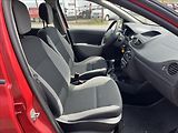 Renault Clio 1,2 i 48 KW ČR  STK 11/27 - náhled 11