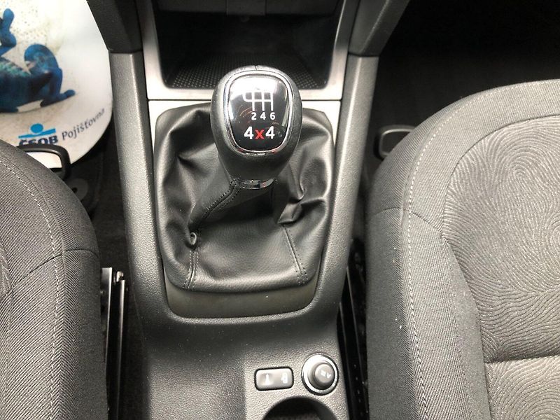 Škoda Yeti (2014) 2.0 TDi, 4x4 - fotka 20 z 23