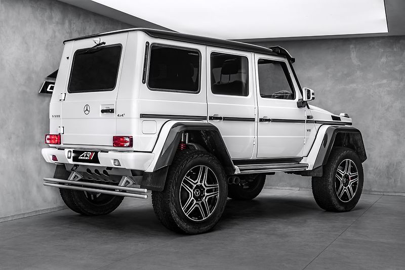 Mercedes-Benz Třídy G 4x4 2 AMG Designo Carbon - fotka 5 z 29