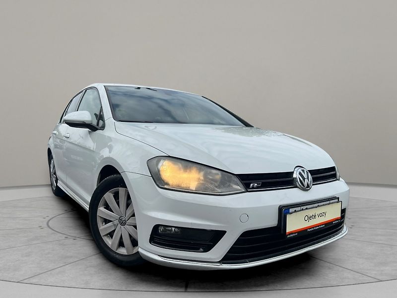 Volkswagen Golf Comfortline 1.2 TSi - fotka 6 z 22