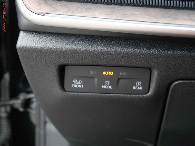 Škoda Superb (2025) 2.0 TSi 4x4, 1.maj,ČR, L&K - fotka 15 z 49