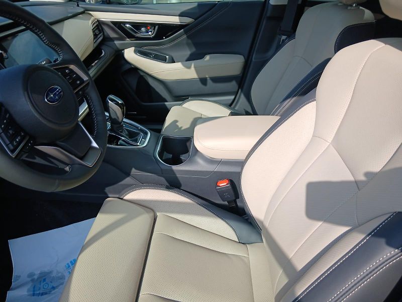 Subaru Outback (2025) 2.5i TOURING  *HARMAN KARDON* - fotka 9 z 14