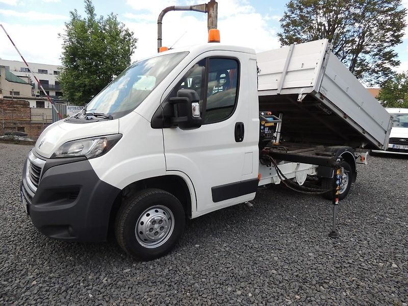 Peugeot Boxer (2018) 2.0HDi,96kw,sklápěč+hydr.ruka - fotka 38 z 73