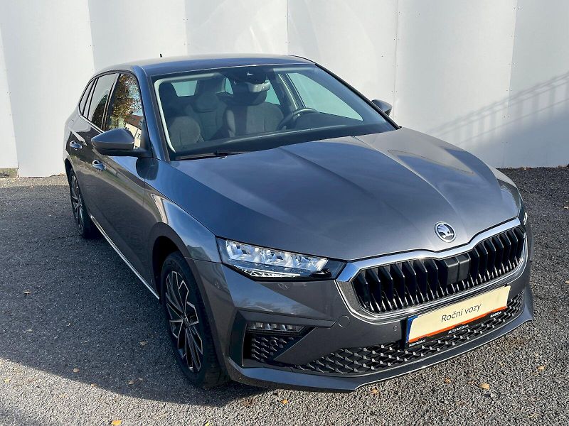 Škoda Scala (2024) 1.0 TSI 85kW Top Selection DSG - fotka 24 z 27
