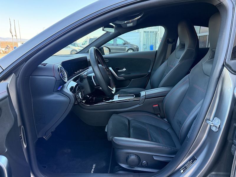 Mercedes-Benz CLA 200 d AMG Style Edition - fotka 15 z 30