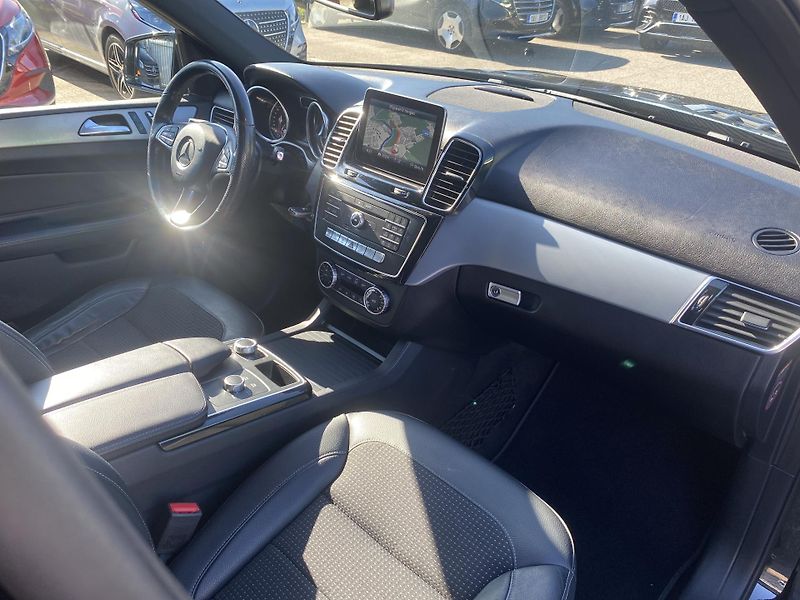 Mercedes-Benz GLE 250d 4M AMG - fotka 14 z 27