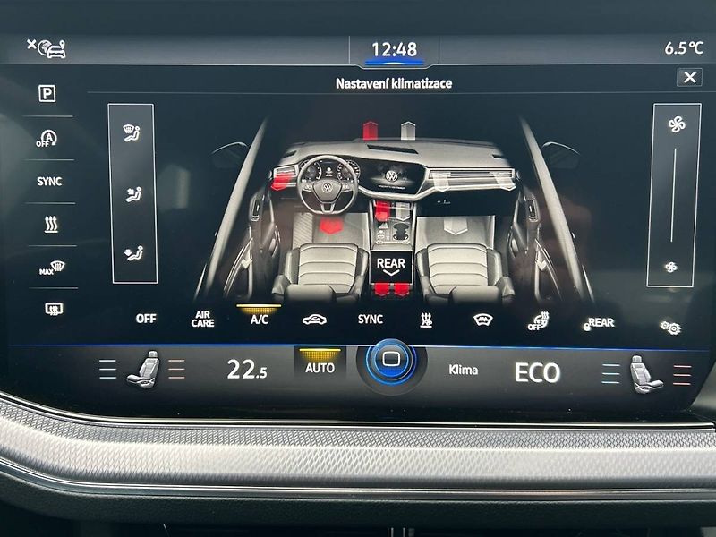 Volkswagen Touareg (2021) V6 3.0TDI 8AT 4MOTION R-Line - fotka 32 z 35