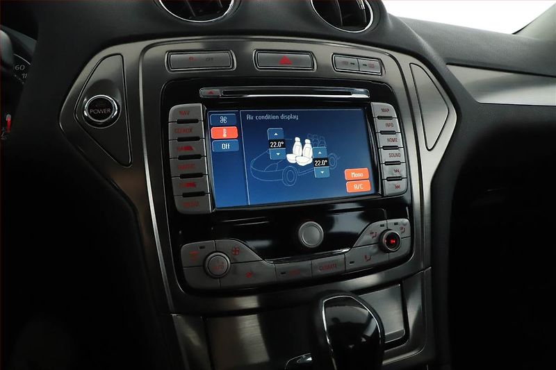 Ford Mondeo (2008) 2.0 TDCi, Automat, Navi - fotka 13 z 20